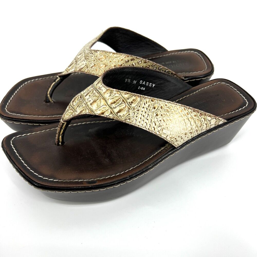 Donald Pliner Leather Sassy Snake Embossed Sandal 9.5